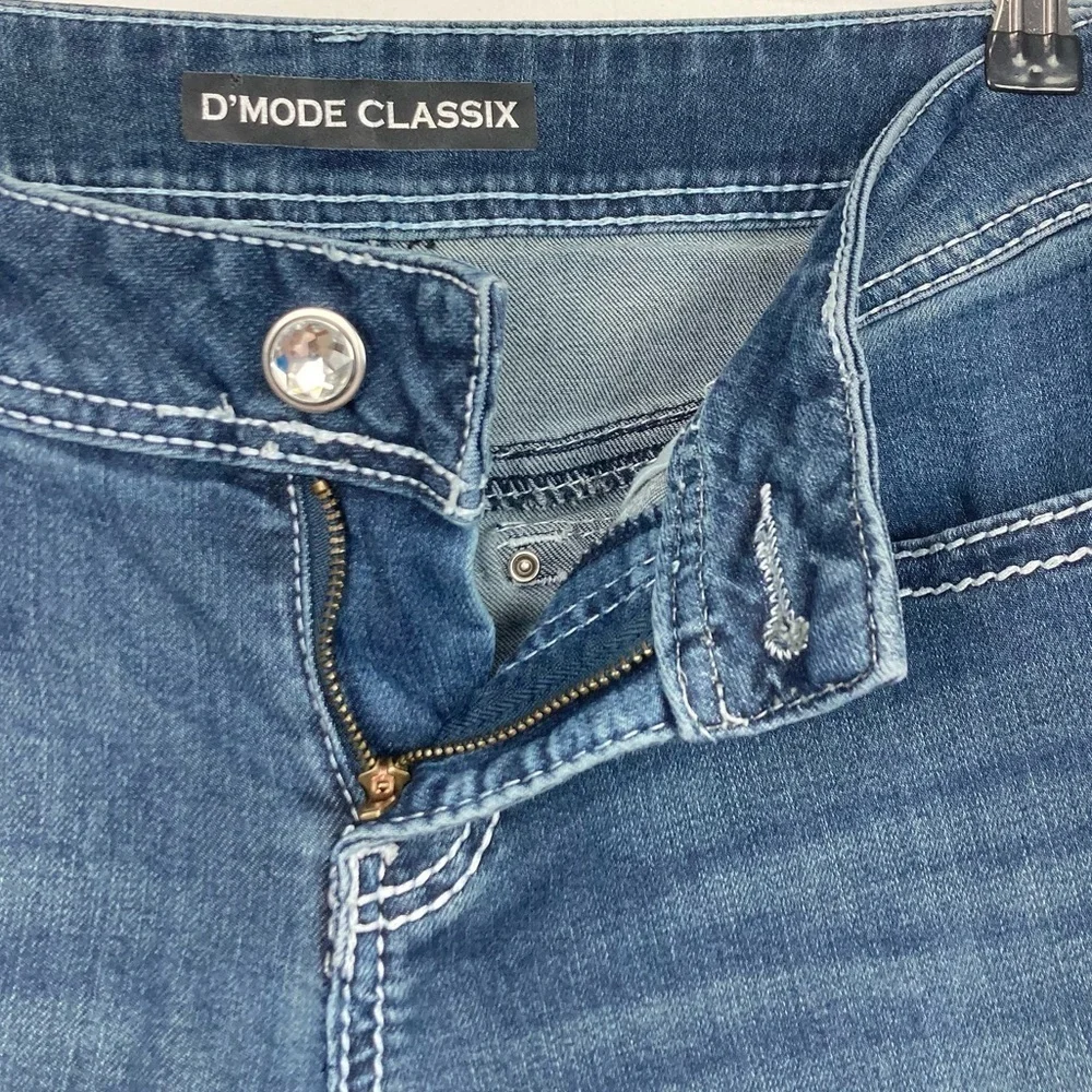 D’MODE CLASSIX Rhinestone Bling Low Rise Bootcut Jeans - Size 2 - Picture 9 of 12